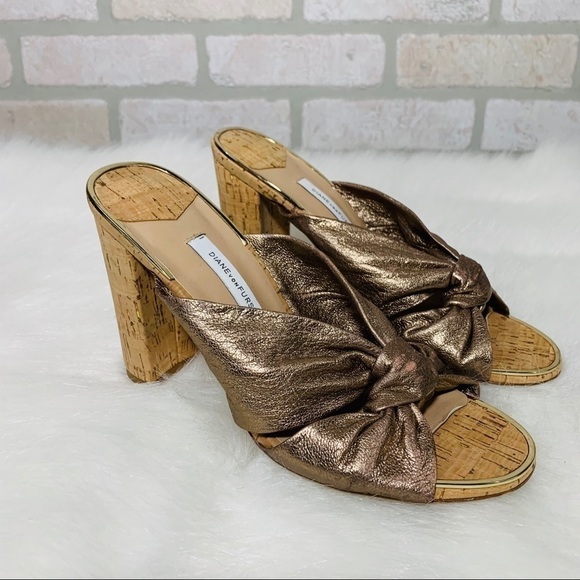 Diane Von Furstenberg Rose Metallic Cork M… - Picture 1 of 8